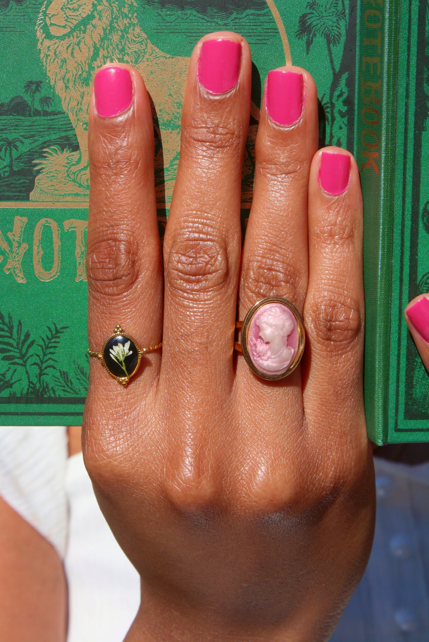Cameo Adjustable Ring
