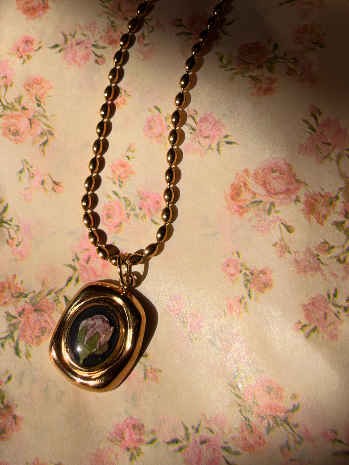 Black Blush Necklace