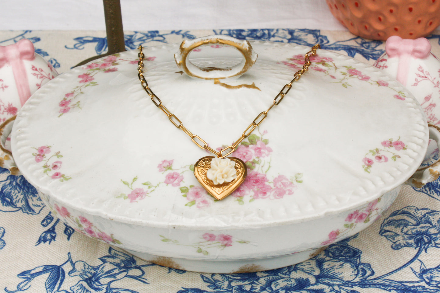Floral Cameo Locket