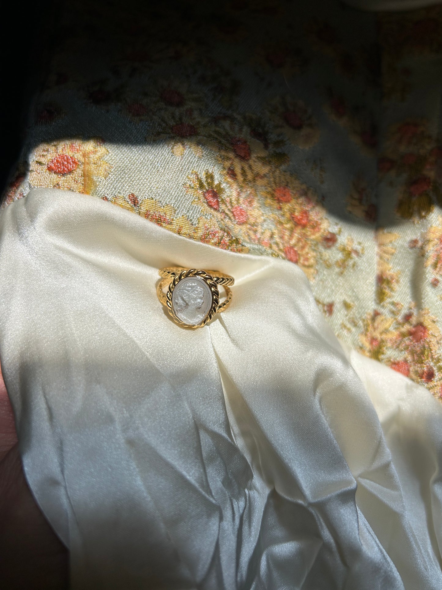 Spring Cameo Ring