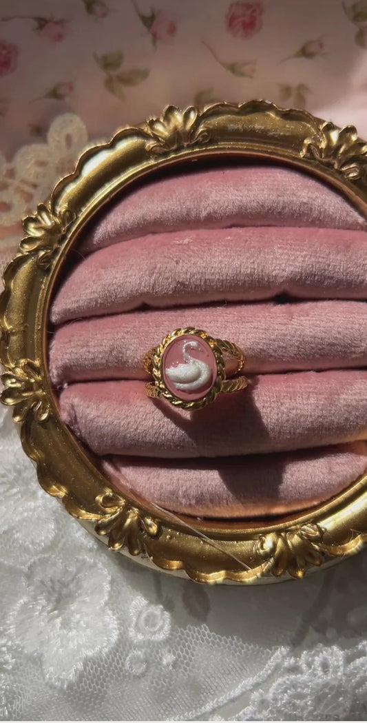 Swan Ring